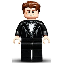 Plaatje in Gallery viewer laden, Harry Potter Carlo Kannewasser, zwart pak en vlinderdas