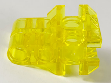 Plaatje in Gallery viewer laden, LEGO® onderdeel Technische Verbinding Doorzichtig Geel 32137