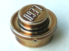 Plaatje in Gallery viewer laden, LEGO® los onderdeel Plaat Rond Chroom Antiek Messing 4073