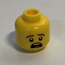 Plaatje in Gallery viewer laden, LEGO® los onderdeel Hoofd in kleur Geel 3626cpb2553