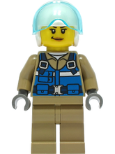 Plaatje in Gallery viewer laden, LEGO® minifiguur Town cty1307
