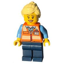 Plaatje in Gallery viewer laden, LEGO® minifiguur Trein trn245