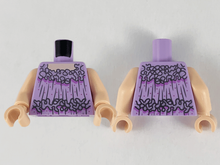 Plaatje in Gallery viewer laden, LEGO® los onderdeel Lijf met Motief Lavendel 973pb3980c01