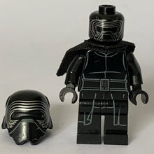 Plaatje in Gallery viewer laden, Star Wars Kylo Ren (Helmet)