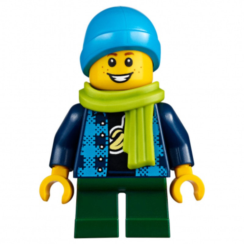 Kindjongen, donkerblauwe muts, limoensjaal, bananenoverhemd, donkergroene benen